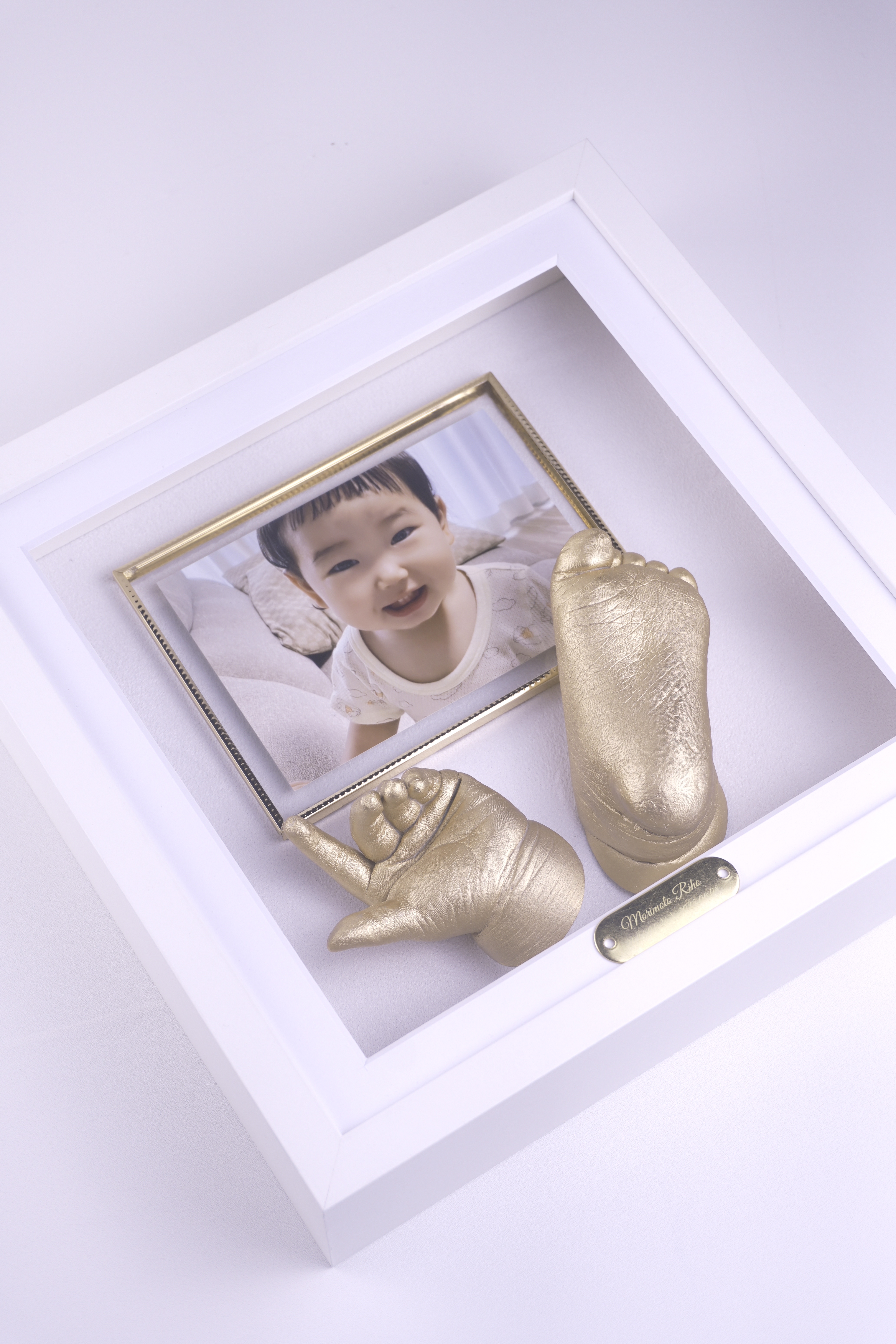 モダンアートの手形アート